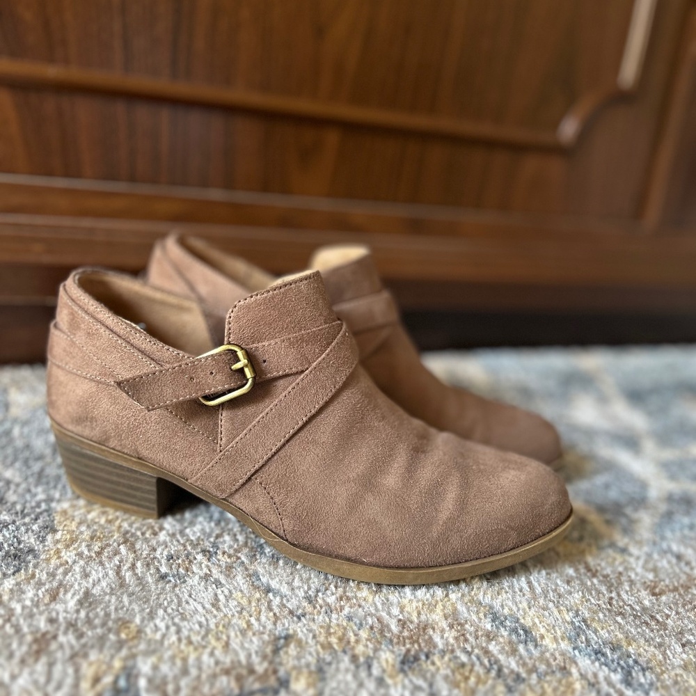Lifestride ankle boots